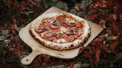 How to Make a Campfire Pizza